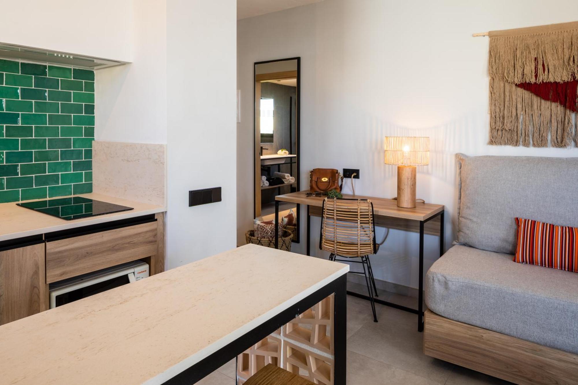 سان أنطونيو Aparthotel Casita Blanca - Adults Only المظهر الخارجي الصورة