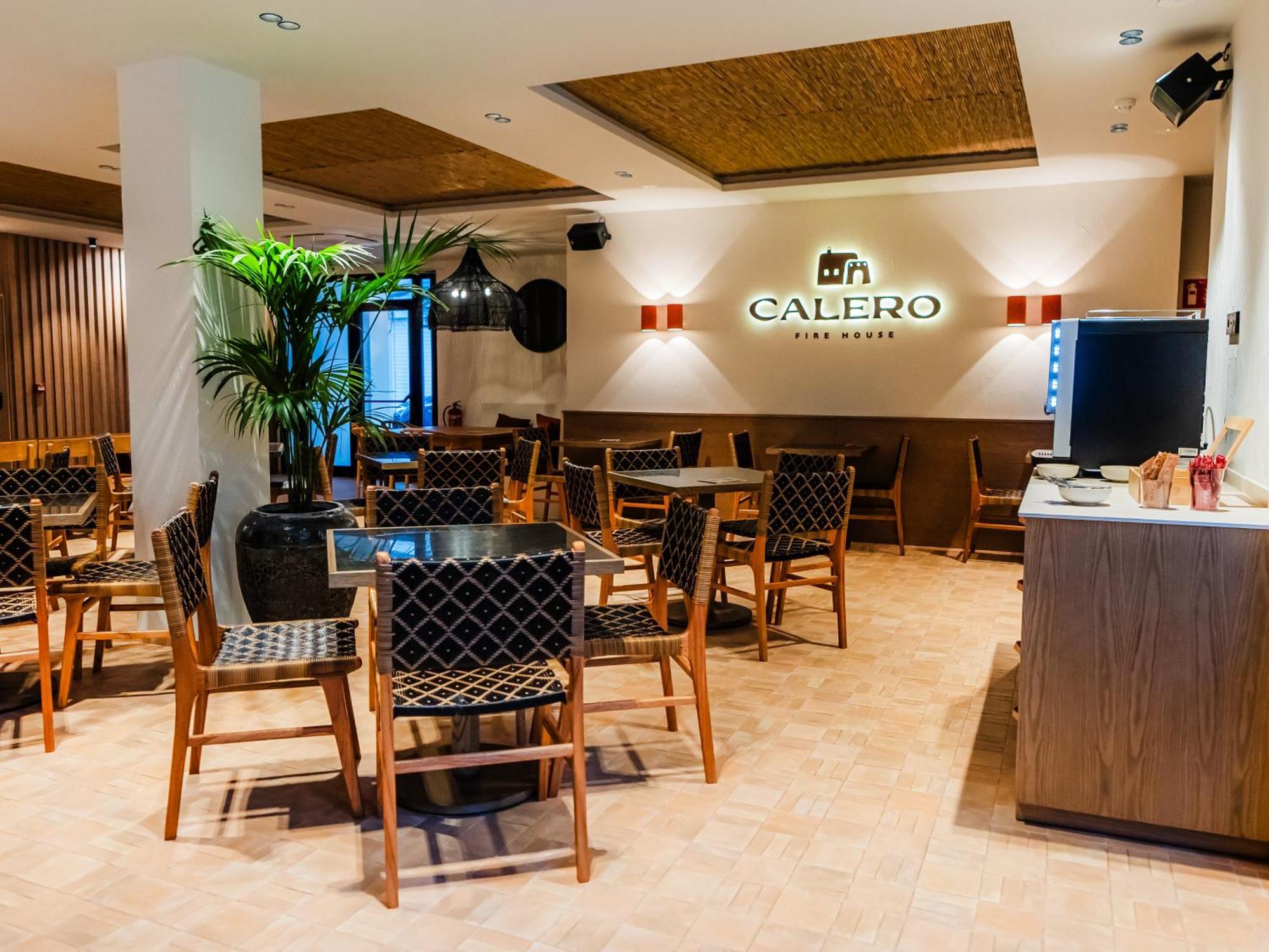 سان أنطونيو Aparthotel Casita Blanca - Adults Only المظهر الخارجي الصورة