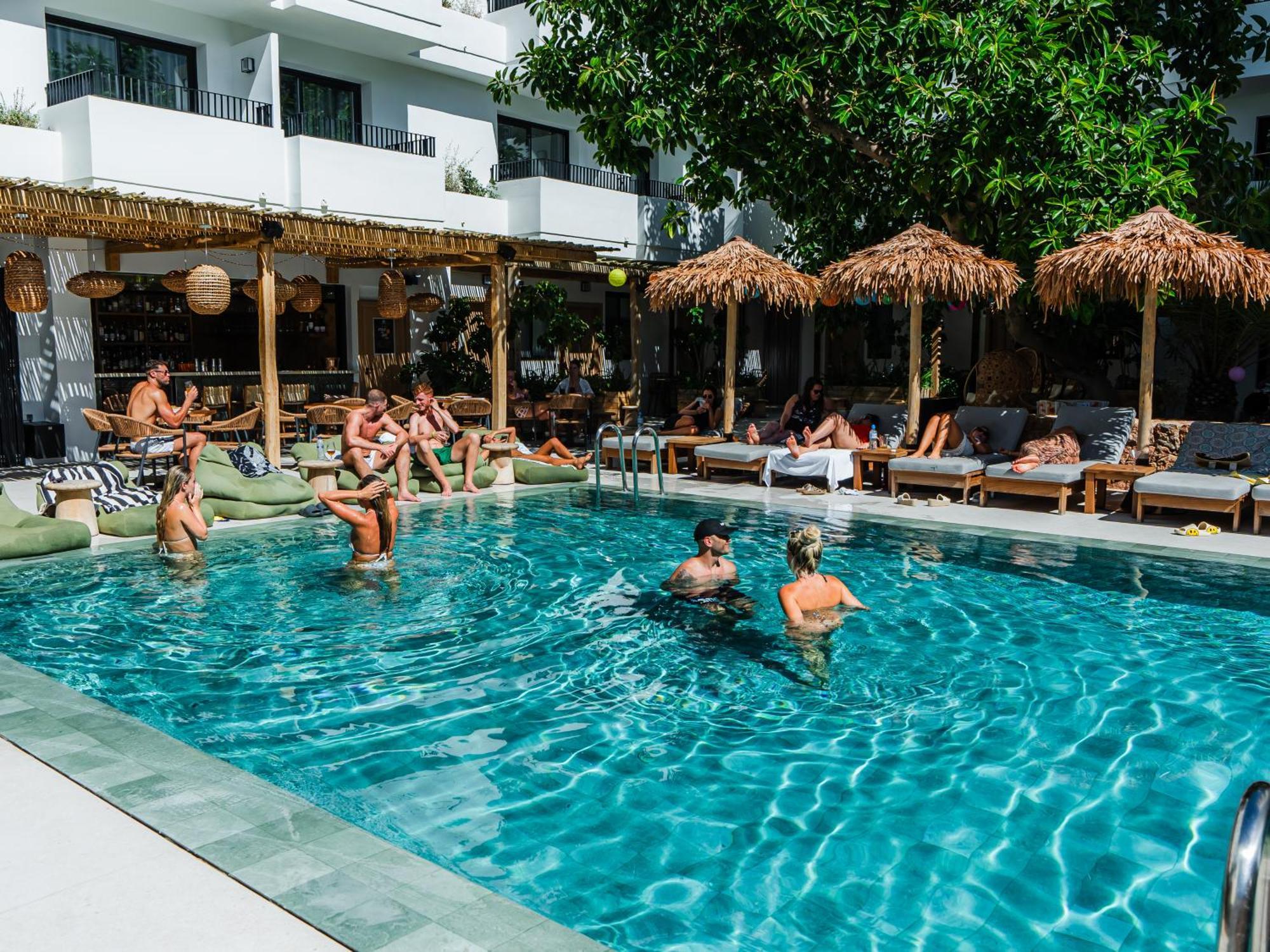 سان أنطونيو Aparthotel Casita Blanca - Adults Only المظهر الخارجي الصورة